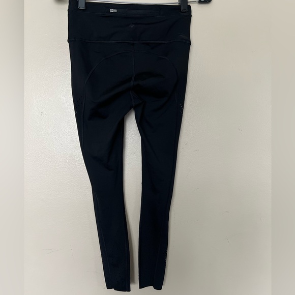 Athleta Black Accelerate Laser cut 7/8 Length Leggings - Picture 3 of 4